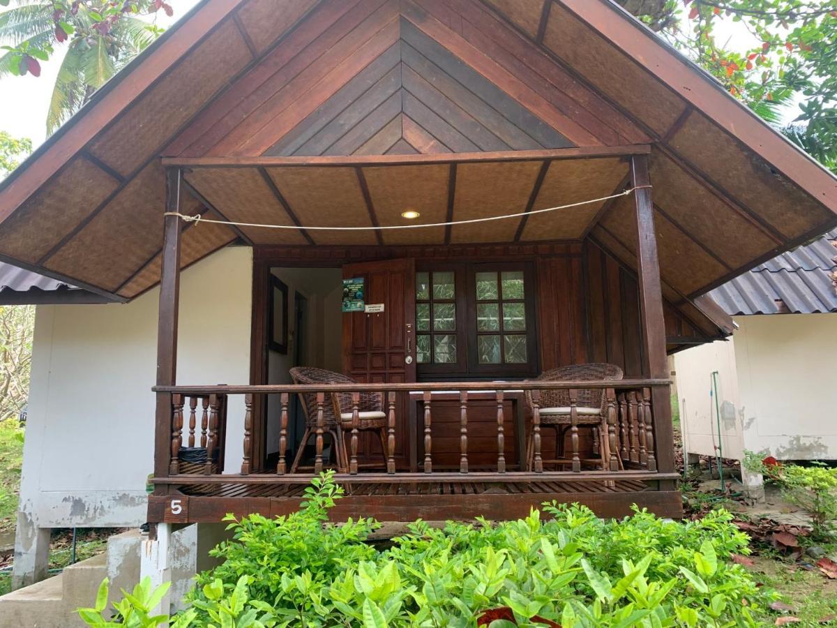 Seashell Resort Koh Tao-Sha Plus Exterior photo