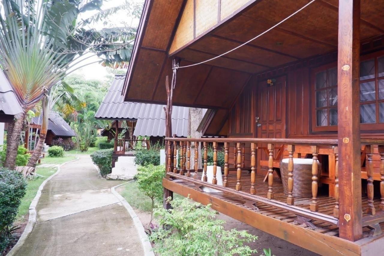 Seashell Resort Koh Tao-Sha Plus Exterior photo