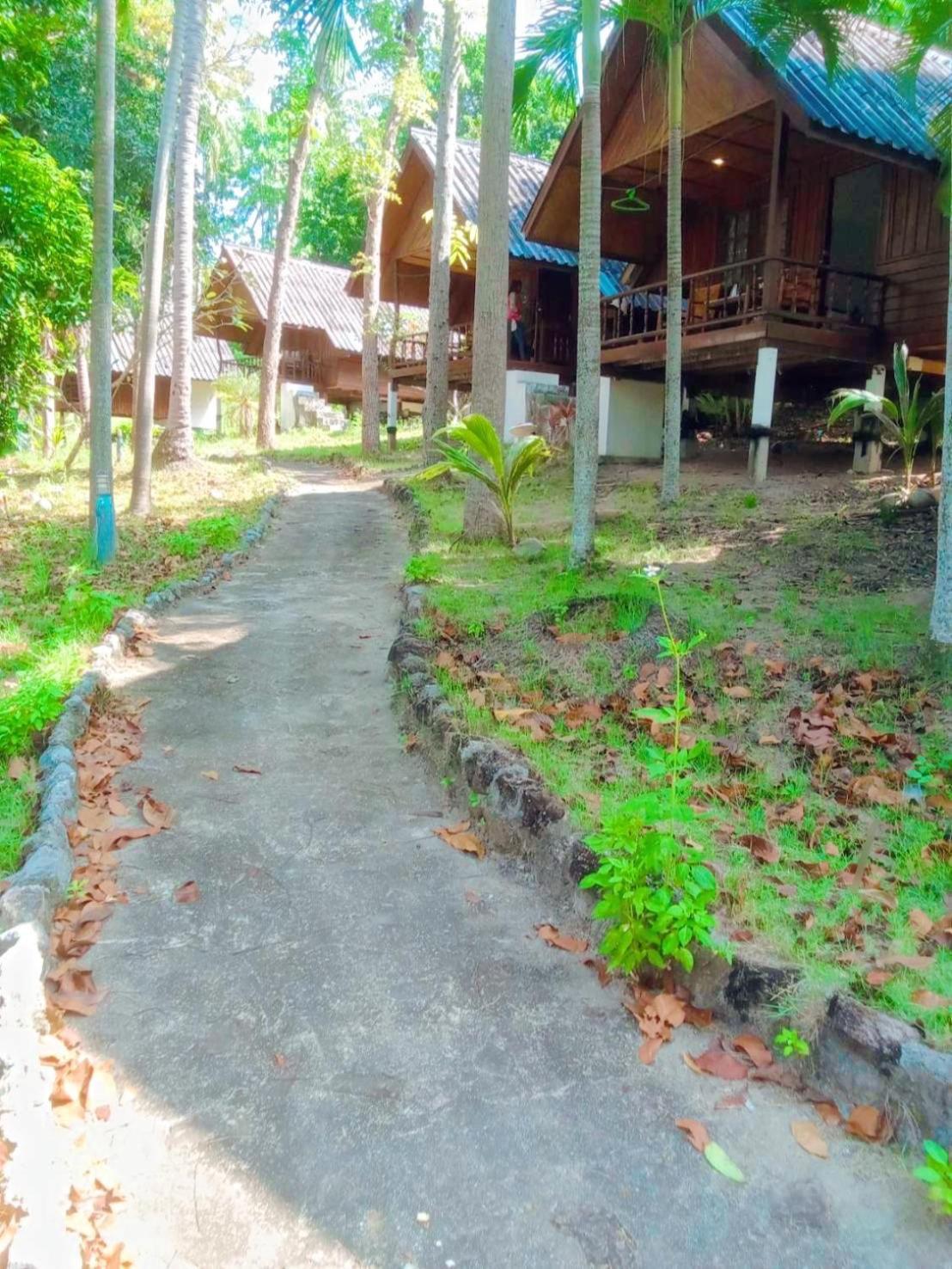 Seashell Resort Koh Tao-Sha Plus Exterior photo